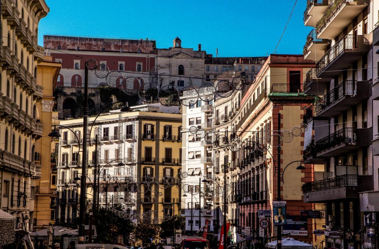 Well Come - Palazzo Reale Hotel Naples Exterior photo